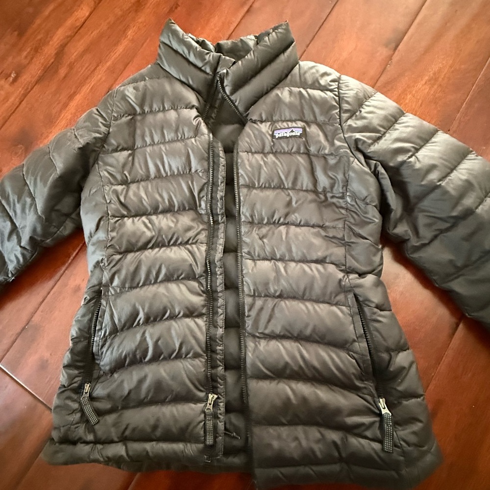 Patagonia Charcoal Insulated Jacket